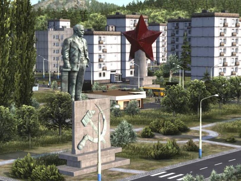 Workers-Resources-Soviet-Republic-inceleme