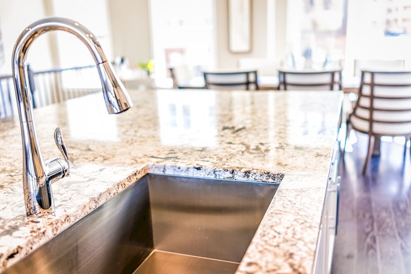 countertops-style-to-match-your-cabinets